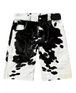 2025 Top qualité hommes vache cheveux cuir hommes Shorts sans manches belle conception avec poches latérales peau de vache personnalisé Shorts - Product Image 1