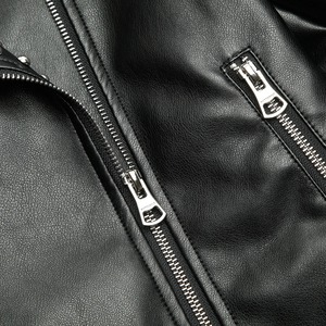 Steampunk Rock Rivet Veste en cuir pour femme Slim Short Streetwear Gothique Broderie Pu Cuir Locomotive Manteau Femme - Product Image 4