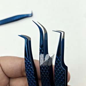 Pinzas de pestañas de acero inoxidable con logotipo personalizado profesional de alta calidad herramienta de belleza puntiaguda para extensiones de pestañas de fibra TP OEM - Product Image 1