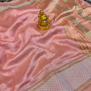 ส่าหรีผ้าไหมที่มีขอบทอสีทองซาริสำหรับงานแต่งงานและปาร์ตี้เสื้อผ้าอินเดียและปากีสถาน - Product Image 1