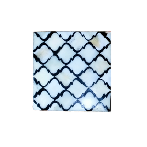 Juego de Posavasos de Mármol con Diseño de Pluma de Latón Incrustada, Diseño Moderno, Hecho a Mano por Artistas Indios - Product Image 2