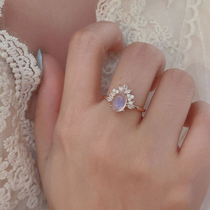 Anillos de compromiso de joyería de piedra lunar de piedra de Plata de Ley 925 MOQ bajo al por mayor - Product Image 2