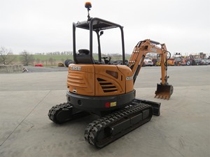 มินิเอ็กซ์คาเวเตอร์มือสอง สำหรับรุ่น CX58C/CX55B/CX75/รถตีนตะขาบ 5 ตัน เครื่องยนต์ยันม่าร์ ปั๊มแรงบิดสูง มอเตอร์เกียร์ รับประกัน 4 ปี - Product Image 3