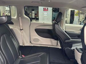 CHRYSLER PACIFICA TOURING L FWD 2023, LISTO PARA ENVIAR - Product Image 4