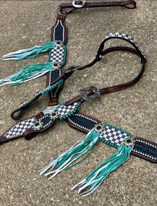 Ensemble en cuir confortable et réglable pour l'entraînement quotidien et l'équitation longue durée. - Product Image 3