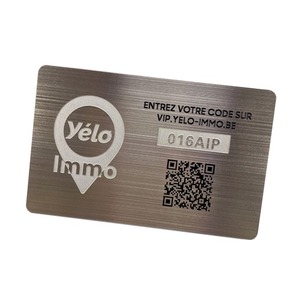 Carte de visite en métal gravé couleur émail avec logo personnalisé - Product Image 4