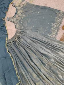 ชุดอัฟกานีปักลายสวยงาม คอลเลคชั่นแฟนซี 2024 ดีไซน์ดั้งเดิม สง่างาม ขายดีที่สุด ชุดปากีสถาน ซัลวาร์ กามีซ สำหรับงานปาร์ตี้ - Product Image 4