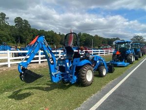 2024 LS Mini Tractor Cortacésped para montar con bomba retroexcavadora de carga frontal y componentes de rodamiento Venta mundial - Product Image 4