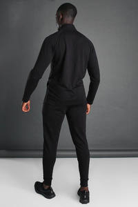 Ensemble de survêtement pour homme, noir, demi-zip, athlétique, polaire d'hiver, coupe ajustée, entraînement, jogging, sportswear, par Marfa International - Product Image 4