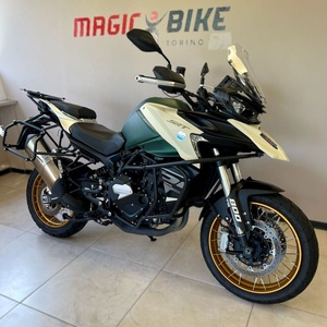 Motociclette da turismo QJ SRT 800 SX - Product Image 1