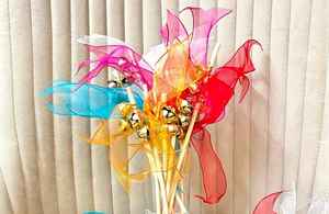 ริบบิ้นสำหรับงานแต่งงานไม้เท้าพร้อมระฆังริบบิ้นอำลางานปาร์ตี้ปาร์ตี้ริบบิ้นอำลา phera Bells sticks ghungroo สำหรับงานแต่งงานส่งไม้กายสิทธิ์พร้อมเสียงระฆัง - Product Image 3