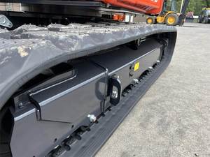 Mini pelle U55-5 Kubota 2025-5.5 tonnes-47.6 HP Diesel-Excavatrice compacte à rotation zéro queue pour les projets de construction - Product Image 4