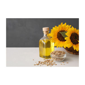 Huile de tournesol en vrac de haute qualité 100% pure, grade A, origine Brésil, durée de conservation de 2 ans, couleur jaune, emballage doré - Product Image 4