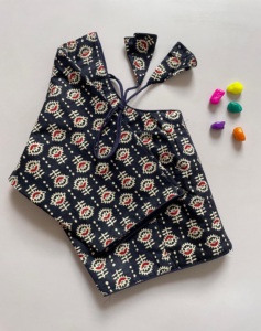 Chemisier moderne à col en V 100% PUR COTON IMPRIMÉ AJRAK Chemisier motif crochet froent SANS REMBOURRAGE - Product Image 1