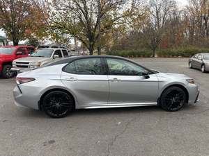 Toyota Camry XSE FWD propre, modèle 2021 - Product Image 3