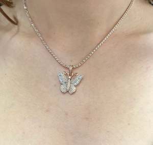 Colgante de mariposa de oro y diamantes de 14K y joyería ostentosa de Hip Hop de oro de 10K con dijes de rapero - Product Image 4