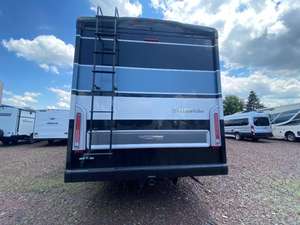 Nouveau Winnebago Sunstar 33K 2025 prêt à la vente - Product Image 3