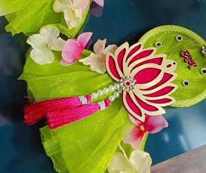 Shubh Labh Lotus Colgante de pared Diwali especial Lotus Hangings para decoración Floral Wall Hangings Temple Decor Pooja Room - Product Image 6