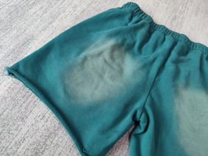 Shorts pour hommes en polyester/coton, taille élastique, délavage acide, longueur genou, motif personnalisé style streetwear, respirant et écologique - Product Image 5