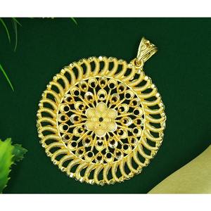 Ensemble de bijoux pendentifs en plaqué or tendance indiens de Dubaï Pendentifs et breloques à la mode - Product Image 5