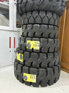 Neumáticos para montacargas de alta calidad 8,25-15, venta al por mayor, nuevos neumáticos de caucho sólido, caucho Natural de alta calidad, fabricados en Vietnam, directos de fábrica - Product Image 2
