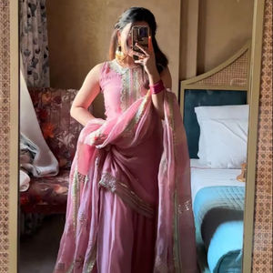 ชุดสูท Sharara คอลเลกชั่นล่าสุดดีไซน์เนอร์ผ้าไหมผ้าลายทอจากผ้าไหมออร์แกนซ่าสำหรับผู้หญิงชุดใส่ไปงานปาร์ตี้ - Product Image 1