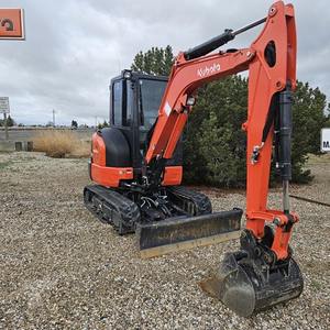 Mini-excavatrice KUBOTA KX033-4 (jusqu'à 12 000 lbs) – Machine de terrassement avec moteur, boîte de vitesses et mini-chenilles - Product Image 6