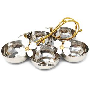 Frutero Decorativo de Metal con Forma Ovalada, Color Blanco Elegante con Diseño de Flor Dorada, Hermoso y Elegante - Product Image 4