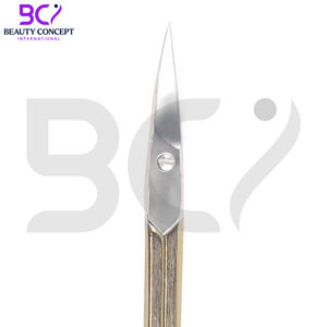 Outil de soin des ongles de beauté Ciseaux à ongles Produit en acier inoxydable à manche doré Ciseaux à ongles à cuticules pointues à pointe pointue - Product Image 6