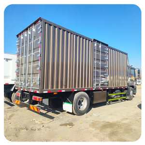 Camion cargo Howo 4x2 à plateau ouvert neuf avec treuil pour le transport d'équipements - Product Image 6
