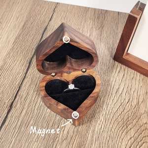 Boîte à bijoux en bois de noyer noir à fente unique Vente en gros - Product Image 5