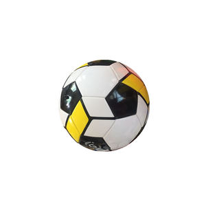 Balones de fútbol ligeros de alta calidad 2022 con impresión de logotipo personalizado, piel térmica al por mayor en diferentes colores - Product Image 6
