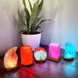Lámpara de sal Rosa Natural del Himalaya Mini USB de alta calidad, lámparas de sal del Himalaya hechas a mano, lámparas de sal rosa del Himalaya a granel - Product Image 1
