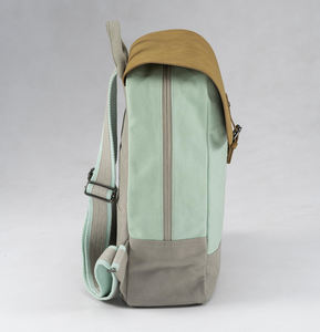 Sac à dos en toile hydrofuge végétalien élégant Pugmark Design unisexe à la mode Compartiment pour ordinateur portable étanche pour étudiants voyageurs - Product Image 3