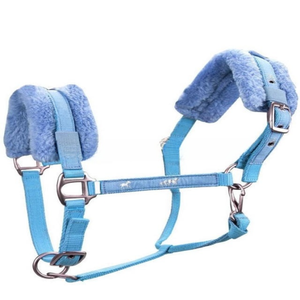 Licou de cheval de selle anglais de haute qualité rembourré avec du matériel en fer nickelé et un design décoratif de ruban fantaisie - Product Image 3