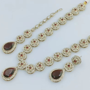 Pendentif en forme de fleur élégant nouveau Design plaqué or perle traditionnelle et Kundan clouté Long collier boucle d'oreille Mangtika ensemble de bijoux - Product Image 1