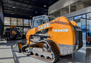 Cargadora de orugas compacta CASE TR340B NUEVA/USADA de alto rendimiento y alta eficiencia operativa para maquinaria de construcción - Product Image 4