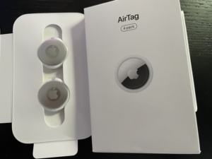 Nuevo Apple AirTag 1ª - 2ª Generación, Compatible con iPhone y iPad, Bluetooth, IP67, Altavoz Integrado, Alcance de Localización de Precisión 1.5X, Localizador de Llaves - Product Image 1