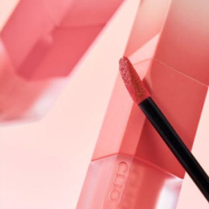 ลิปบาล์มเนื้อแมตต์กันน้ำสีโอดีเอ็มสำหรับแต่งแต้มสีปากและแก้มติดทนนานโลโก้ตามต้องการ - Product Image 4