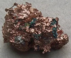 Vente en gros de minerai de cuivre naturel minerai de chalcopyrite brut chalcopyrite de haute qualité