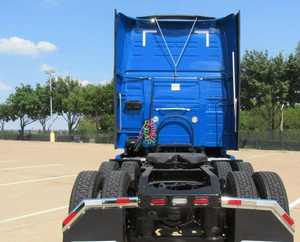 CAMIONES USADOS 2024 DE CABINA Doble de Alto Rendimiento con Transmisión Automática, Ideales para Larga Distancia - Product Image 4