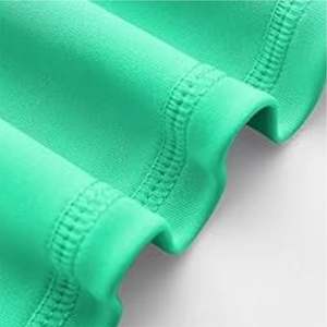 เสื้อรัดกล้ามเนื้อสำหรับผู้ชาย MMA คุณภาพสูง พิมพ์โลโก้ตามสั่ง น้ำหนักเบา ป้องกันแสงแดด UPF50+ ระบายอากาศ แห้งเร็ว ผลิตจากผ้าสแปนเด็กซ์/โพลีเอสเตอร์ - Product Image 3