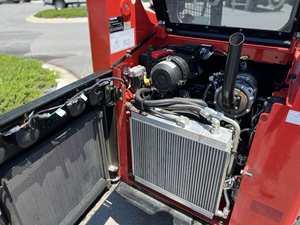 Manitou 1350RT Minicargador Suministro de fábrica Original Nuevo trabajo de construcción Motor de cargador frontal Núcleo PLC Motor de bomba de rodamiento - Product Image 5