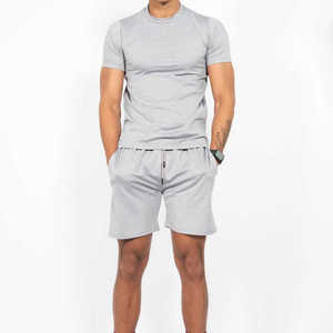 Vêtements pour hommes 100% Polyester T-shirt régulier et short Logo personnalisé Active Wear Twin Set Survêtement pour hommes - Product Image 5