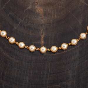 Collar de Perlas Vintage con Cruz - Moderno y Religioso, Perlas de Imitación, Latón Chapado en Oro, Regalo de Boda - Product Image 3