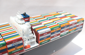 APL CONTENEUR Navire Modèle Résine Endurance Nautique Amour Décor Cadeau pour La Maison Peint À La Main Cèdre Boîte Vietnam - Product Image 2