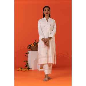 ชุดเซ็ตผ้าแคมบริคปักลายสีขาวสำหรับผู้หญิง ไซส์ XXS ความยาวเหนือเข่า ชุดสองชิ้นประกอบด้วยเสื้อและกางเกง - Product Image 3