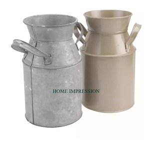 Pichet à lait en métal galvanisé Style rustique avec poignée Canne à lait décorative de campagne française et fournitures de canne de stockage de lait en métal - Product Image 6