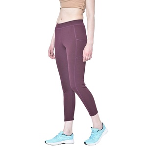 กางเกงขาสั้นออกกำลังกายผู้หญิง คุณภาพสูง ปรับแต่งได้ ผ้ายืด/ไนลอน กระชับระดับกลาง-สูง แห้งเร็ว สำหรับออกกำลังกาย ฟิตเนส โยคะ ไซส์ XL ไร้ตะเข็บ - Product Image 1