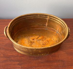 Jardinière élégante en laiton tendance avec un ton riche, conçue pour les maisons classiques modernes, les décorations de mariage historiques ou à offrir en cadeau - Product Image 4